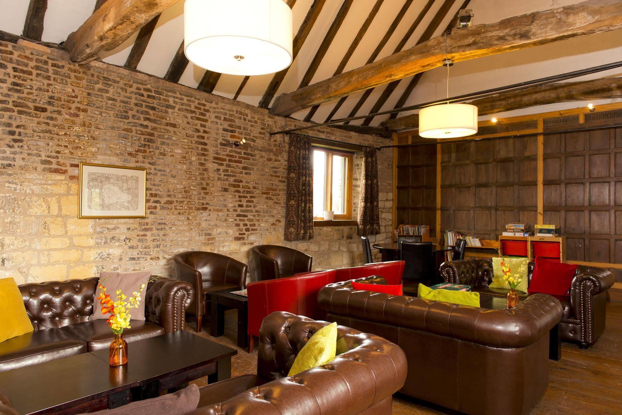 Yha Beverley Friary Екстериор снимка